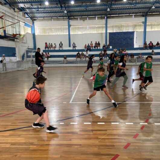 Torneio de Iniciação de Basquete promove experiências para atletas mirins em Caraguatatuba