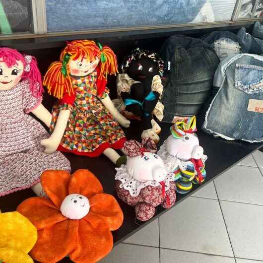 Região central de Caraguatatuba recebe Bazar de Natal com venda de produtos artesanais a preços acessíveis