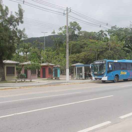 Prefeitura de Caraguatatuba altera trajetos de ônibus na Avenida da Praia para a Virada do Ano