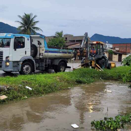 Prefeitura de Caraguatatuba trabalha na recuperação das vias após chuvas fortes