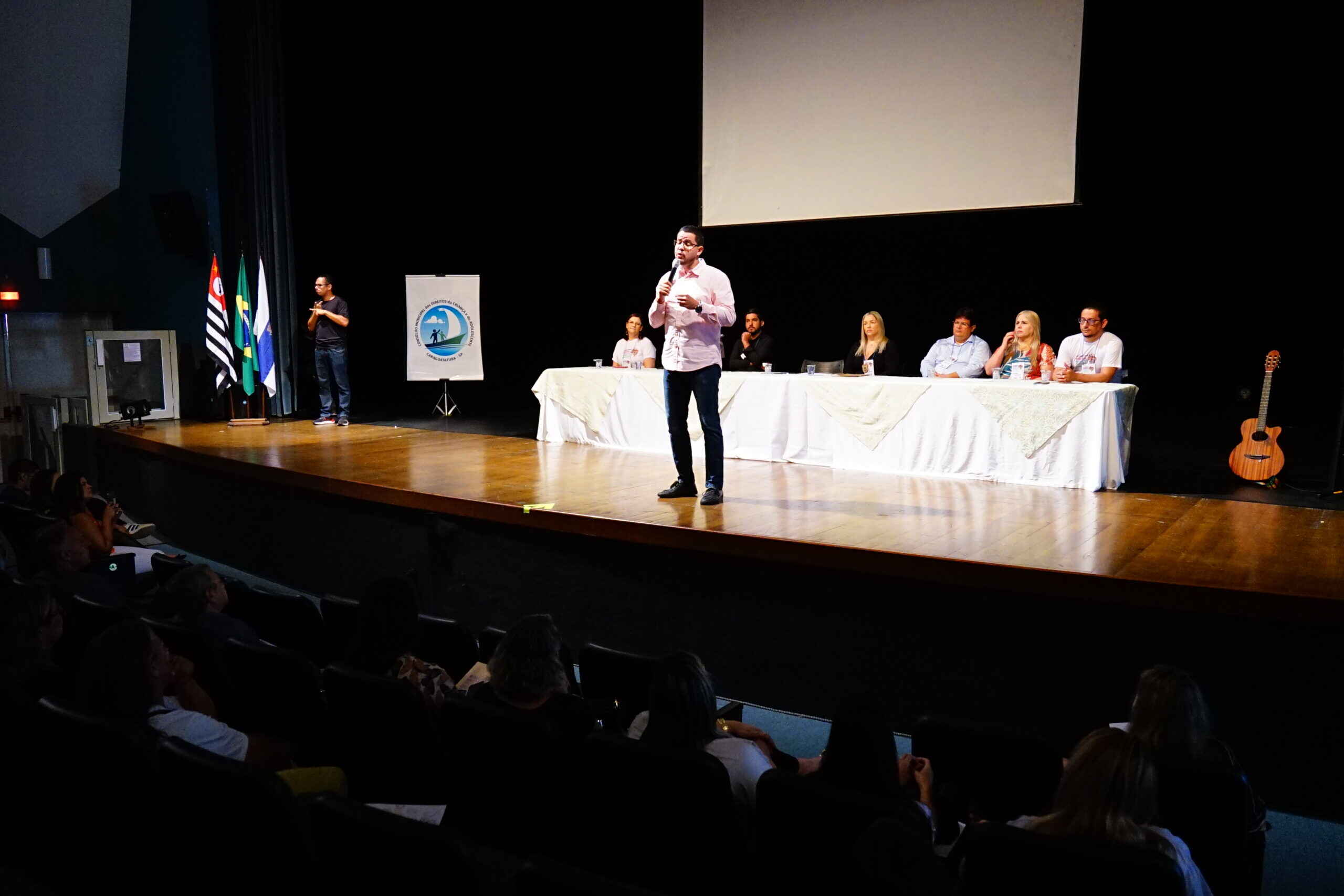 7ª Conferência Municipal dos Direitos da Criança e do Adolescente reúne 300 pessoas em Caraguatatuba