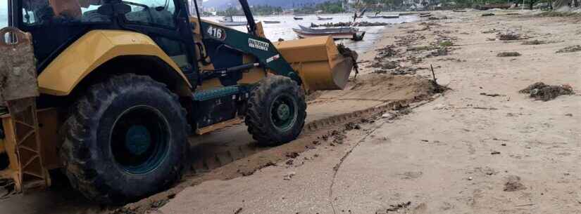 Após ressaca, Prefeitura de Caraguatatuba realiza força-tarefa de limpeza nas praias