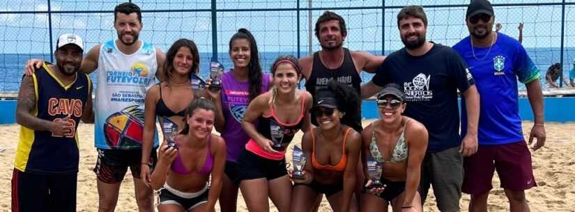 Caraguatatuba conquista prata e bronze em campeonato de futevôlei feminino na Praia de Boiçucanga