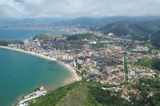 Mercado aquecido: Caraguatatuba registra novo recorde na emissão de alvarás de construção civil Mercado aquecido: Caraguatatuba registra novo recorde na emissão de alvarás de construção civil