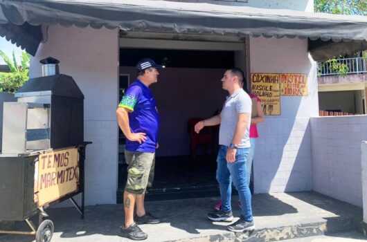 Prefeitura e Sebrae lançam campanha de apoio para comerciantes atingidos pelas chuvas Prefeitura e Sebrae lançam campanha de apoio para comerciantes atingidos pelas chuvas