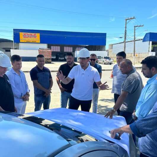 Prefeito e vereadores vistoriam obras contra enchentes na Região Sul de Caraguatatuba