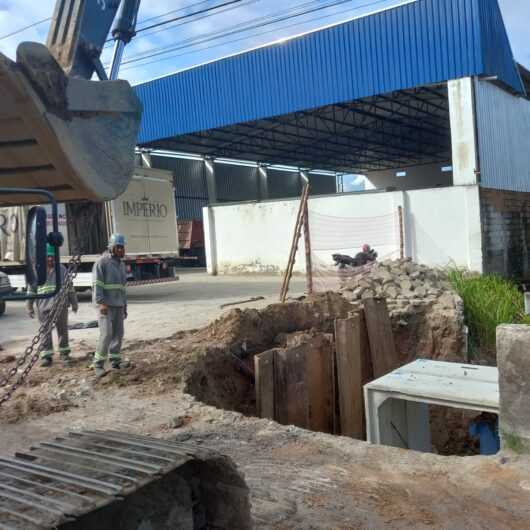 Obras contra enchentes: aduelas são instaladas para vazão de águas do Córrego Itororó, no Perequê-Mirim