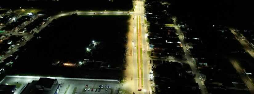 Caraguá em Obras: Avenida José Geraldo Fernandes no Perequê-Mirim recebe iluminação em LED