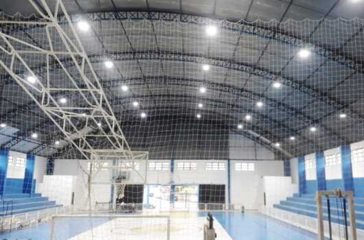 Prefeitura de Caraguatatuba promove instalação de nova iluminação em 11 ginásios esportivos Prefeitura de Caraguatatuba promove instalação de nova iluminação em 11 ginásios esportivos