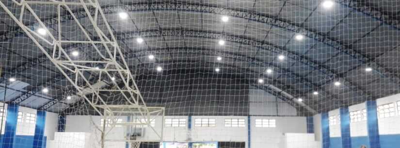 Prefeitura de Caraguatatuba promove instalação de nova iluminação em 11 ginásios esportivos