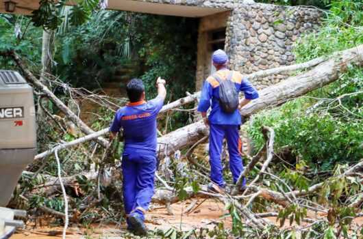 Plano Preventivo de Defesa Civil é prorrogado até 15 de abril em Caraguatatuba Plano Preventivo de Defesa Civil é prorrogado até 15 de abril em Caraguatatuba