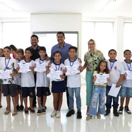 Alunos de escolas municipais de Caraguatatuba são premiados na Olimpíada Brasileira de Matemática e Astronomia