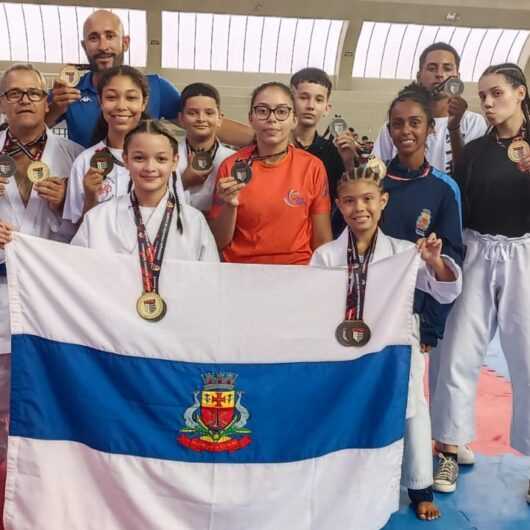 Karatê de Caraguatatuba fatura 15 medalhas na 3ª Etapa do Campeonato Paulista