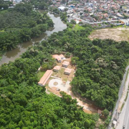 Entrega do Parque do Juqueriquerê, CRAS Sul e títulos da regularização fundiária marcam aniversário de Caraguatatuba