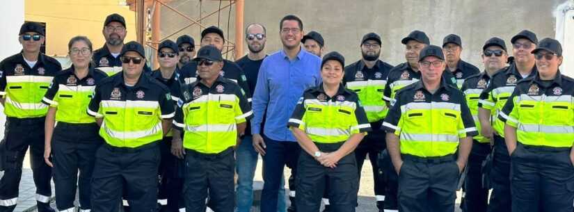 Agentes de fiscalização de trânsito de Caraguatatuba recebem novos uniformes com padrão nacional