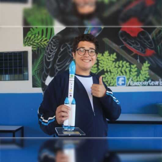 Estudante da rede municipal de Caraguatatuba é campeão na Jornada Brasileira de Foguetes