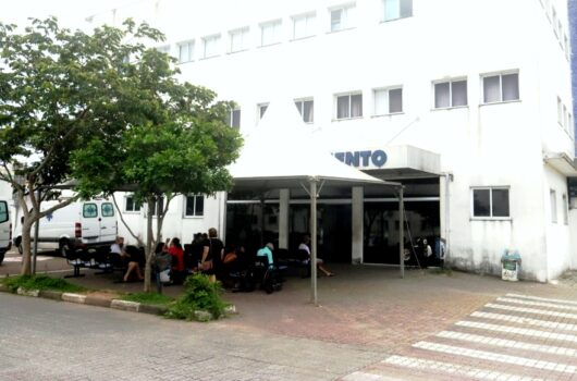 Uso de máscara nos serviços de saúde passa ser facultativo em Caraguatatuba Uso de máscara nos serviços de saúde passa ser facultativo em Caraguatatuba