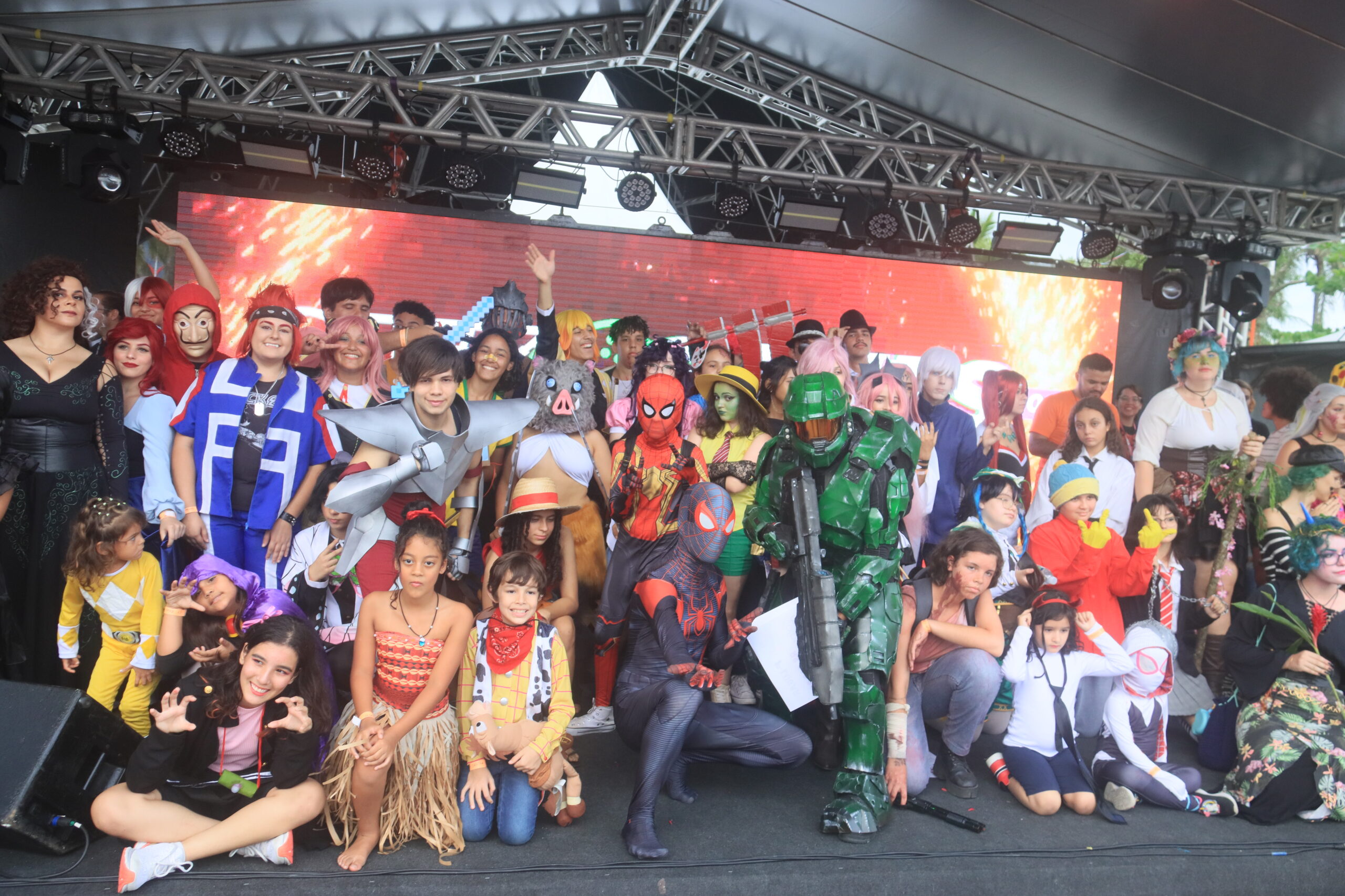 Segunda edição do Sesc Geek tem workshops, concurso de cosplay e bate-papo  com dubladores - NSC Total