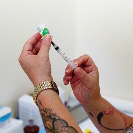 Mais de 11 mil pessoas foram vacinadas contra gripe em Caraguatatuba