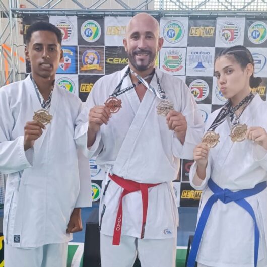 Karatê de Caraguatatuba fatura 20 medalhas no Campeonato Interestadual