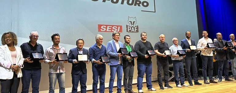 Caraguatatuba é homenageada no encontro estadual dos municípios parceiros do SESI Atleta do Futuro