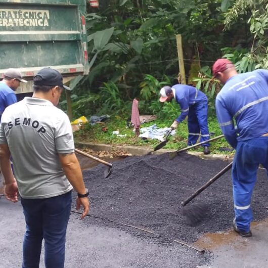 Prefeitura realiza manutenção de vias em 22 bairros com Operação Tapa Buracos