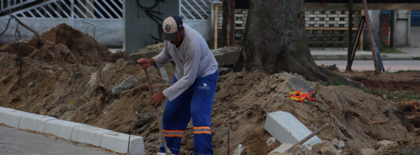 Prefeitura continua com obras de reforma e construção de praças