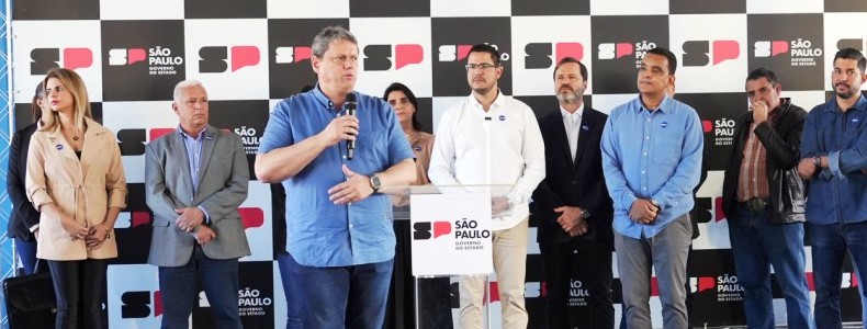Governador de São Paulo anuncia nova licitação para recuperação da SP-55 no trecho de Caraguatatuba