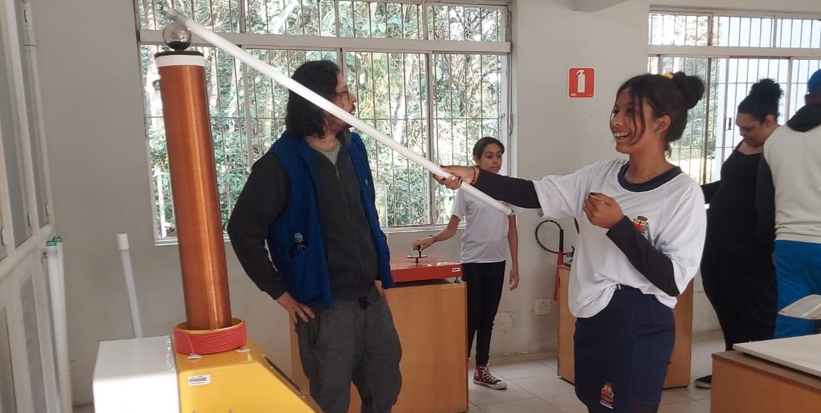 Estudantes de Caraguatatuba visitam a CIENTEC na USP – Prefeitura de ...