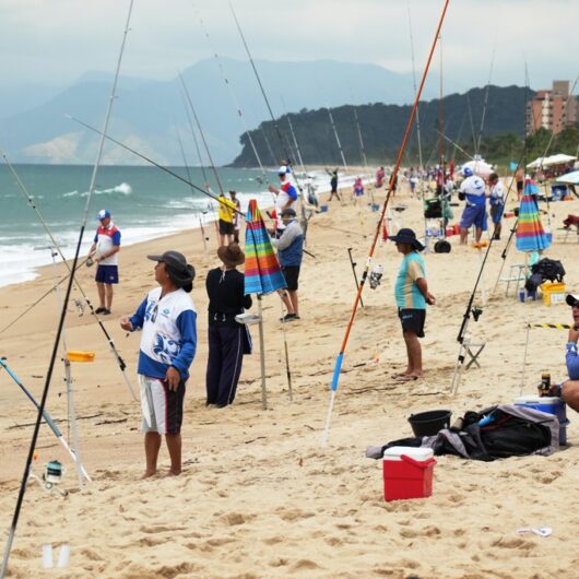 Caraguatatuba espera 100 participantes na 1º Etapa de Pesca do Campeonato Paulista na praia do Massaguaçu