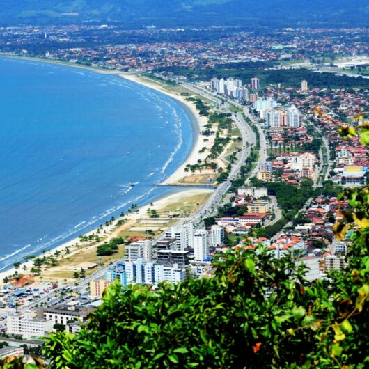 Caraguatatuba realiza oficinas para elaboração do Plano de Resíduos Sólidos