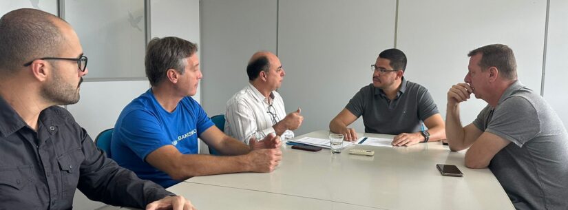 Prefeitura e Sabesp debatem Fundo de Saneamento, obra de esgoto no Mar Verde e cronograma de investimentos nos bairros