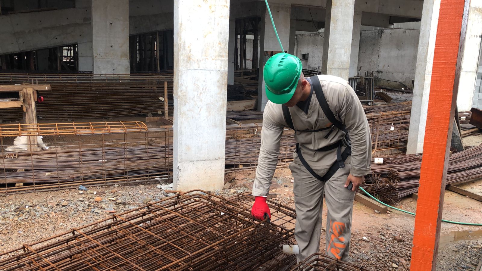 Pmc658 Construção civil em alta: Caraguatatuba registra emissão de 658 novos ...