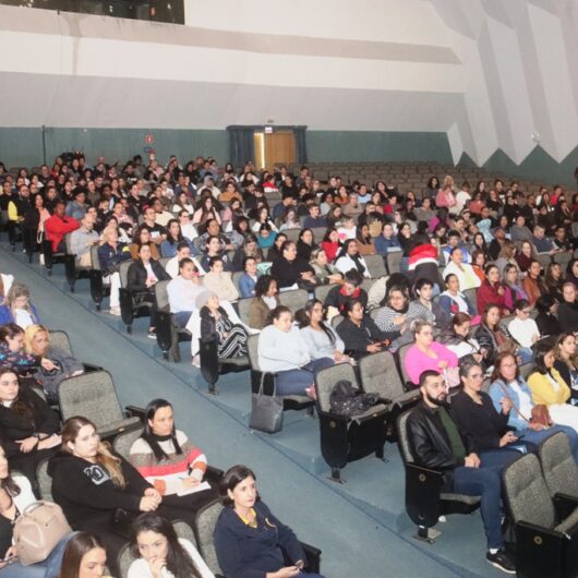 5º Fórum de Aleitamento Materno reúne 400 pessoas e destaca importância da rede para mães que amamentam