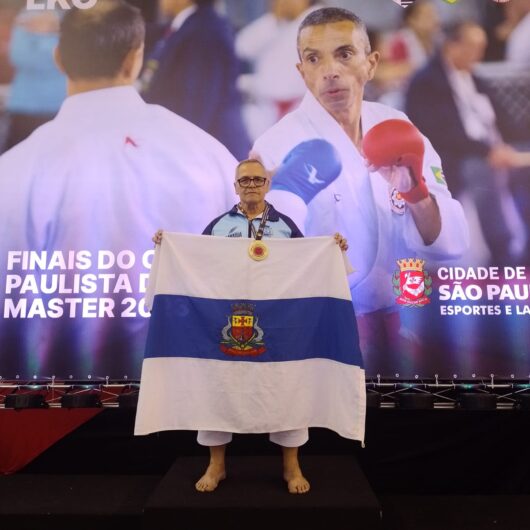 Equipe de Karatê de Caraguatatuba conquista quatro medalhas no Campeonato Paulista de Karatê Master 2023