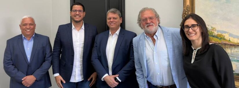 Prefeitos do LN discutem demandas da região e desestatização da Sabesp com governador de São Paulo