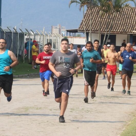 Prefeitura de Caraguatatuba abre inscrições para 24 vagas de guarda-vidas temporários