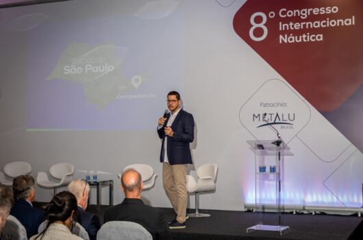 Prefeito de Caraguatatuba é destaque em Congresso Internacional Náutica com obra de Enrocamento do Rio Juqueriquerê Prefeito de Caraguatatuba é destaque em Congresso Internacional Náutica com obra de Enrocamento do Rio Juqueriquerê