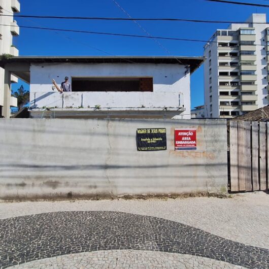 Prefeitura de Caraguatatuba segue com ação ‘Obra Legal’ e identifica construções irregulares