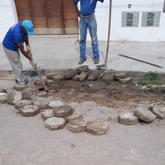 Prefeitura faz manutenção de pavimento de ruas nos bairros Massaguaçu e Ponte Seca