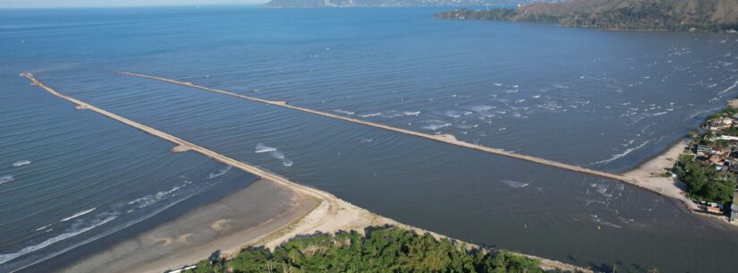 Enrocamento Juqueriquerê: molhes Norte e Sul ultrapassam 1 km de intervenção