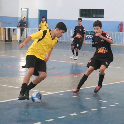 Prefeitura segue com jogos do Campeonato Municipal de Futsal Séries Ouro e Prata e divulga resultados