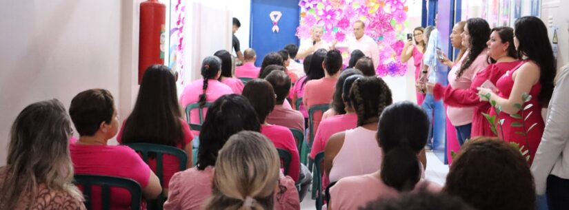 Palestra marca término da Campanha do Outubro Rosa no Paço Municipal de Caraguatatuba