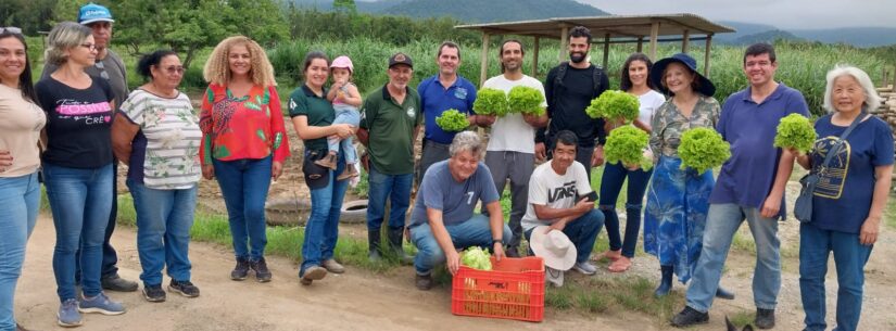 Curso de Nutrição Biológica forma 20 pessoas no Parque Natural do Juqueriquerê