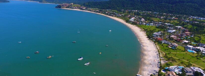 Caraguatatuba espera receber 200 mil turistas nos feriados da Proclamação da República e da Consciência Negra.JPG