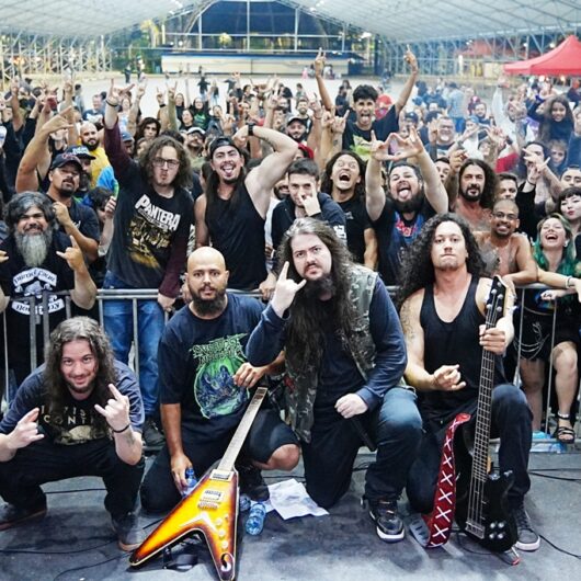 5º Caraguá Extreme Fest Rock reúne mais de 1 mil fãs na Praça da Cultura