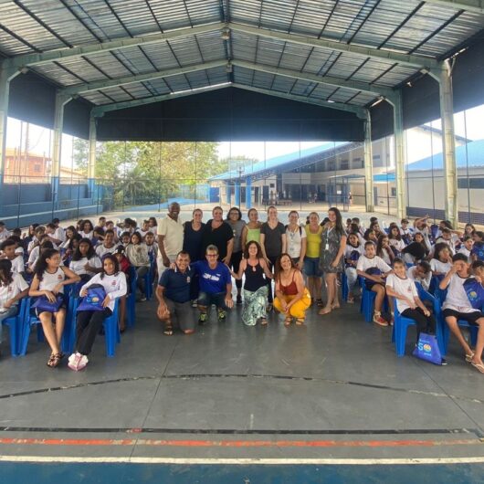 Mais de 600 alunos da rede municipal participam do encerramento do Projeto Educa Sabesp 2023 em Caraguatatuba