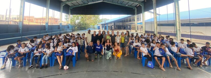 Mais de 600 alunos da rede municipal participam do encerramento do Projeto Educa Sabesp 2023 em Caraguatatuba