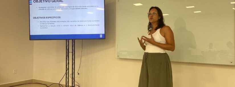 Psicóloga da Prefeitura de Caraguatatuba é convidada a palestrar em Seminário da FIOCRUZ Psicóloga da Prefeitura de Caraguatatuba é convidada a palestrar em Seminário da FIOCRUZ