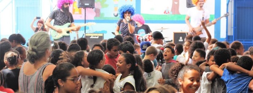 OssoBanda faz show de abertura do RecreArte